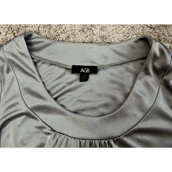 AGB Silver Satin Scoop Neck Blouse Womens Size S - Picture 2 of 10